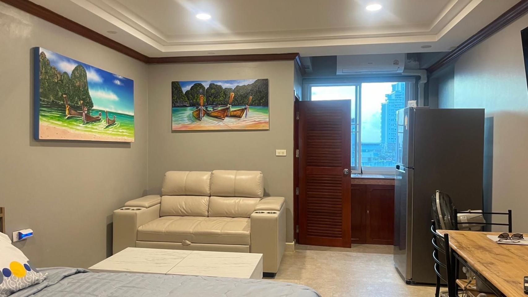 Andaman Sea Apartments Near Patong Beach - 28 Sqm With Kitchen, Private Bathroom, Seating Area, 65" Smart Tv With Free Wifi المظهر الخارجي الصورة